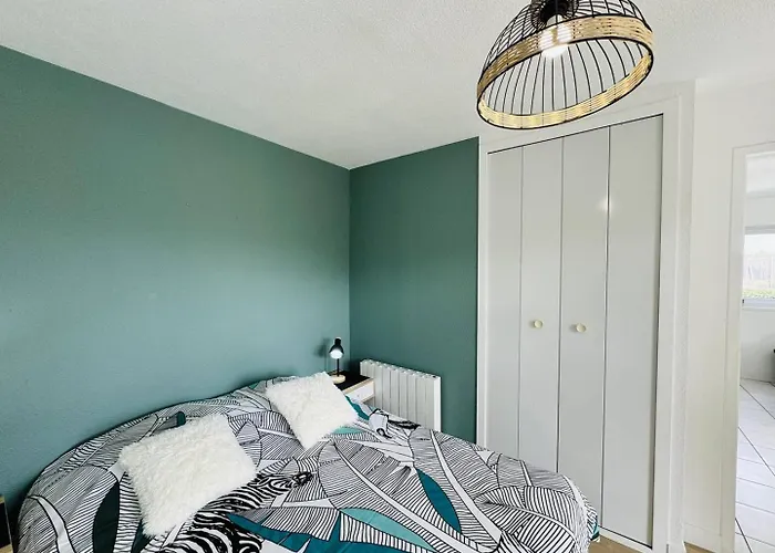 Appartement Confortable, 2 Chambres, Proche Plage